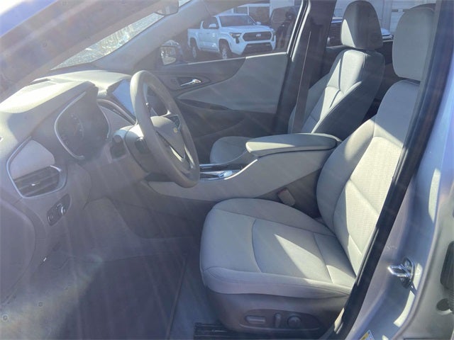 2022 Chevrolet Malibu LS 1FL