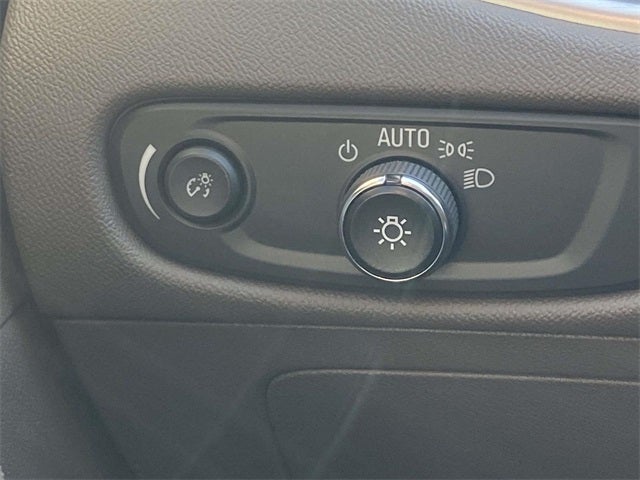 2022 Chevrolet Malibu LS 1FL