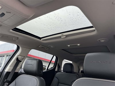 2023 GMC Acadia Denali