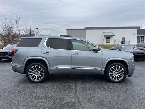 2023 GMC Acadia Denali
