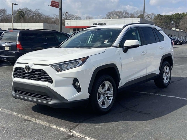 2021 Toyota RAV4 XLE