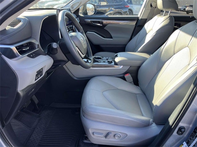 2024 Toyota Highlander Limited