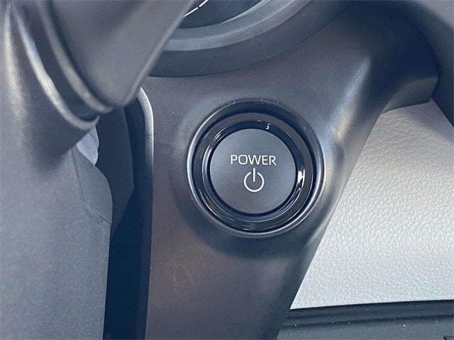 2025 Toyota Sienna LE 8 Passenger