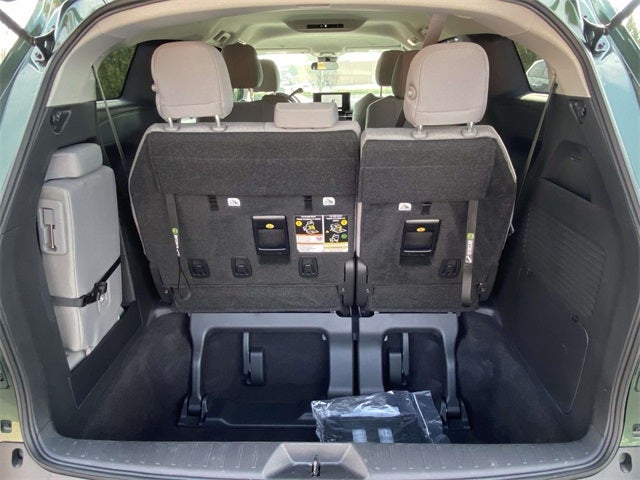 2025 Toyota Sienna LE 8 Passenger