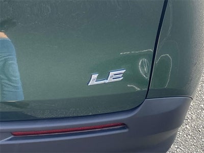 2025 Toyota Sienna LE 8 Passenger