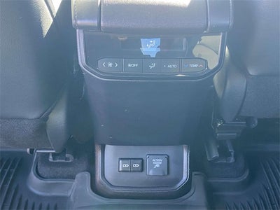 2025 Toyota Highlander Hybrid Limited