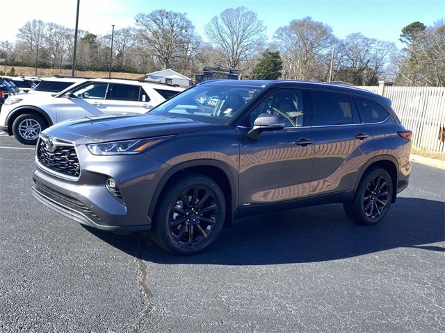 2025 Toyota Highlander Hybrid Limited