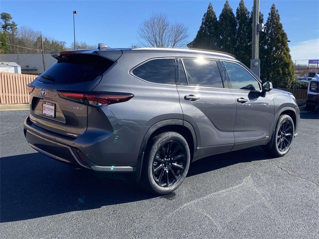 2025 Toyota Highlander Hybrid Limited