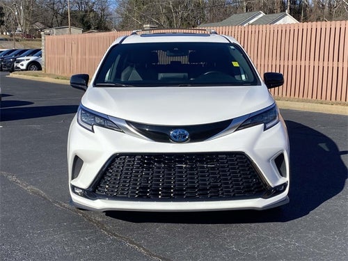 2021 Toyota Sienna XSE 7 Passenger