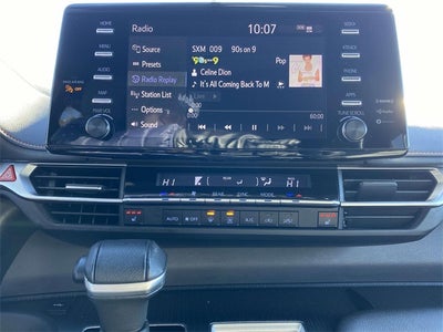 2021 Toyota Sienna XSE 7 Passenger