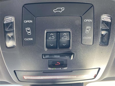 2021 Toyota Sienna XSE 7 Passenger