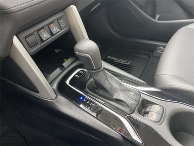 2025 Toyota Corolla Cross XLE