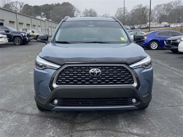 2025 Toyota Corolla Cross XLE