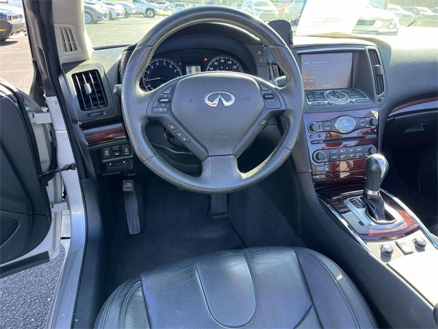2011 INFINITI G37 Base