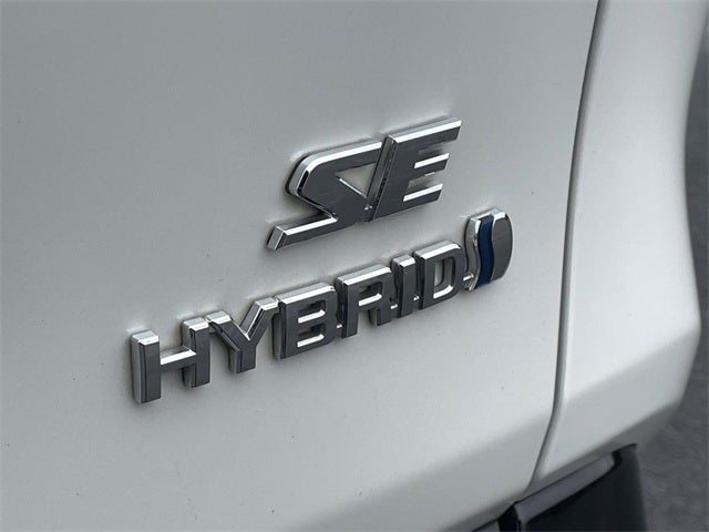 2024 Toyota RAV4 Hybrid SE