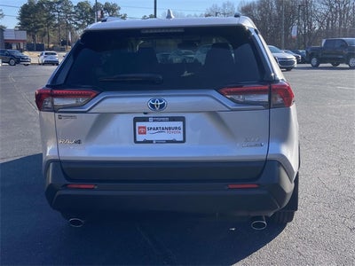 2020 Toyota RAV4 Hybrid XLE