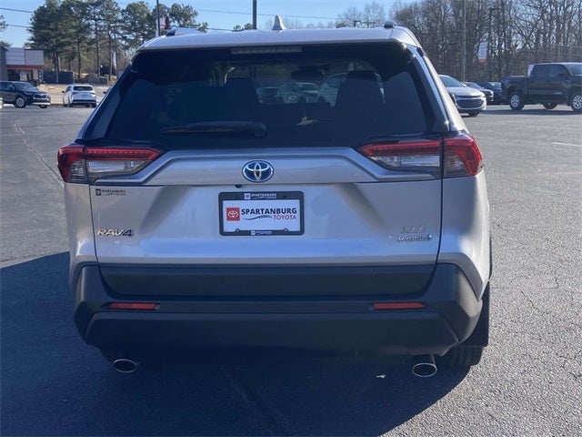 2020 Toyota RAV4 Hybrid XLE